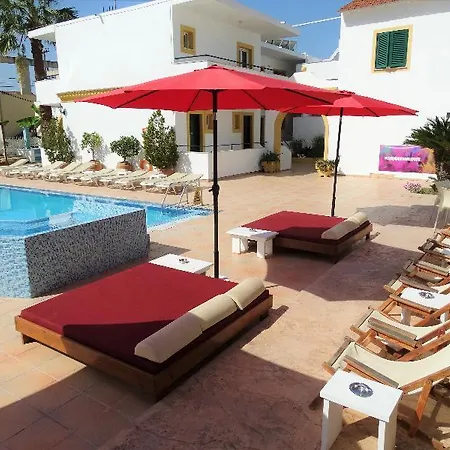 Oasis Club Lägenhetshotell Kávos