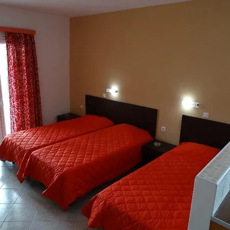 Oasis Club Lägenhetshotell Kávos