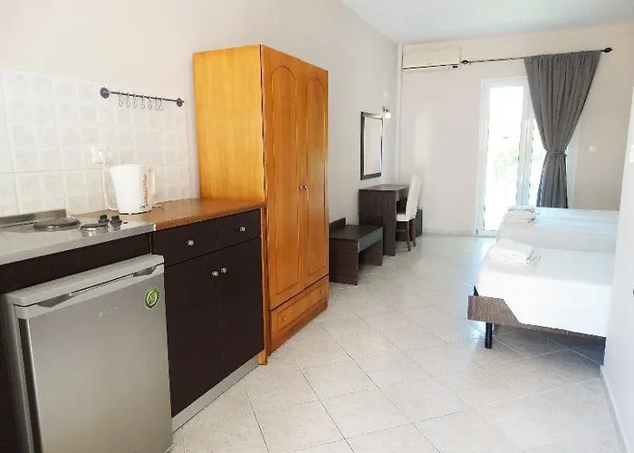 Oasis Club アパートホテル