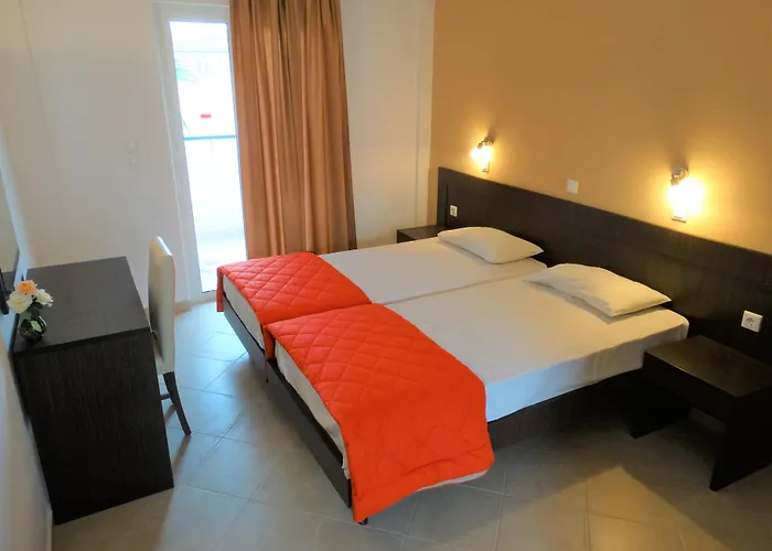 アパートホテル Oasis Club