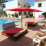 Oasis Club Hotel apartamentowy Kávos