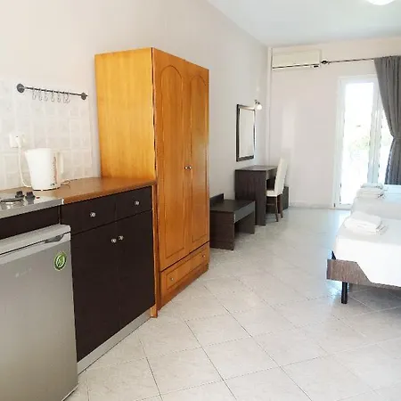 Oasis Club Ξενοδοχείο με διαμερίσματα