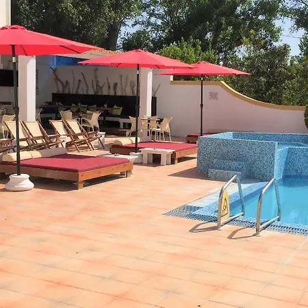 Oasis Club Ξενοδοχείο με διαμερίσματα