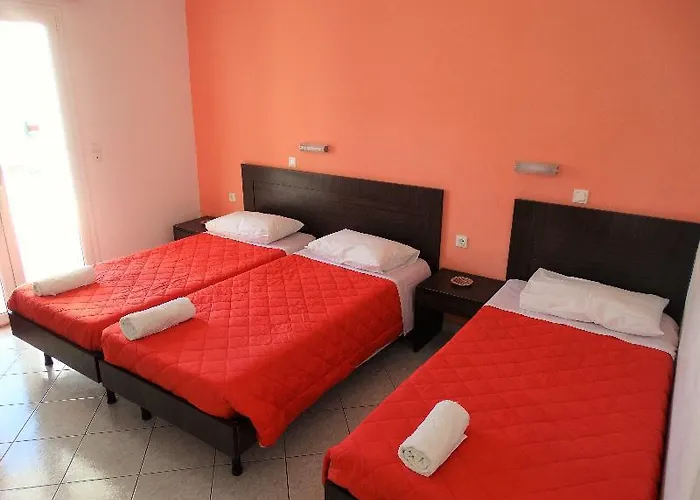 Ξενοδοχείο με διαμερίσματα Oasis Club 3*