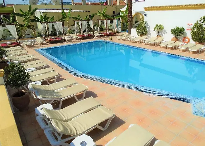 Oasis Club 3* Κάβος