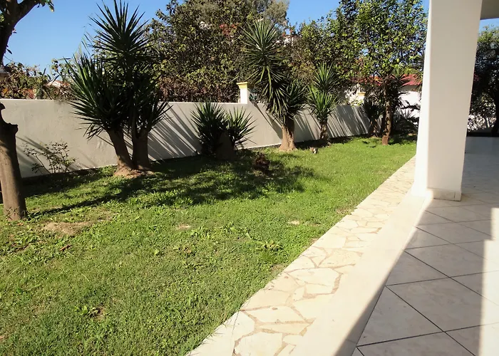 Ξενοδοχείο με διαμερίσματα Oasis Club Κάβος