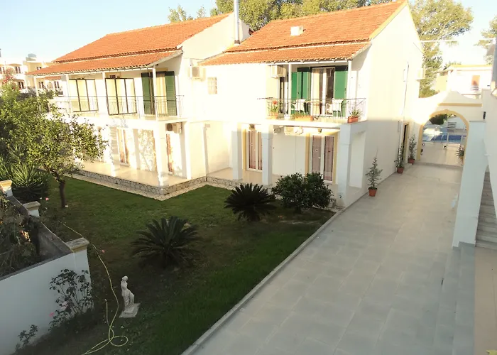 Oasis Club Ξενοδοχείο με διαμερίσματα
